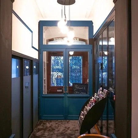 Gallia Hotel 3*